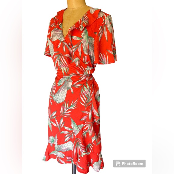 Vera Moda Tropical Wrap Dress size medium - Picture 3 of 4